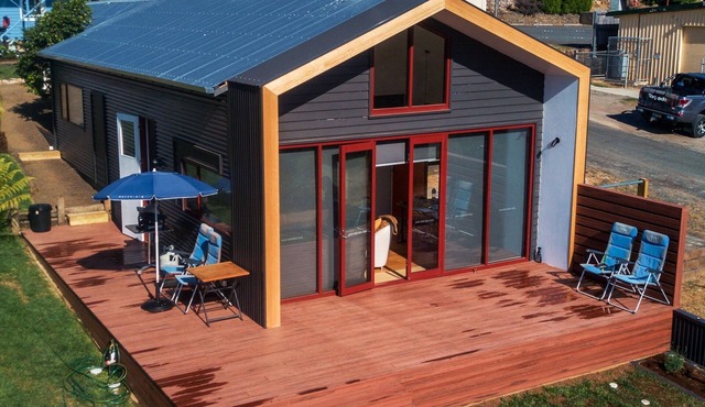 PREMIUM. Striking design, specatacular outlook with hi-tech and stylish interior
