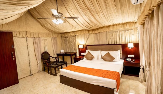 Pride Hotel & Convention Centre Indore in Indore