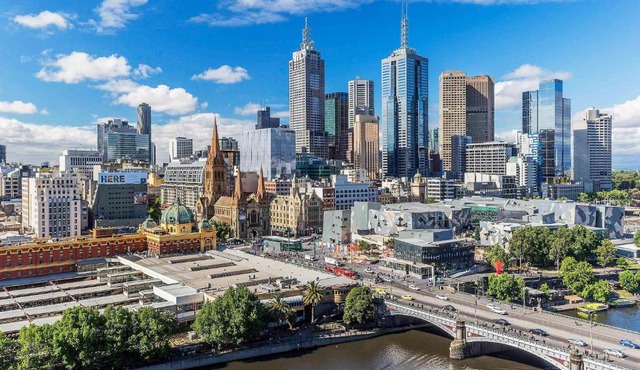Quay West Suites Melbourne