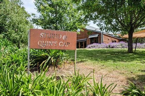 Quins Gap Escapes