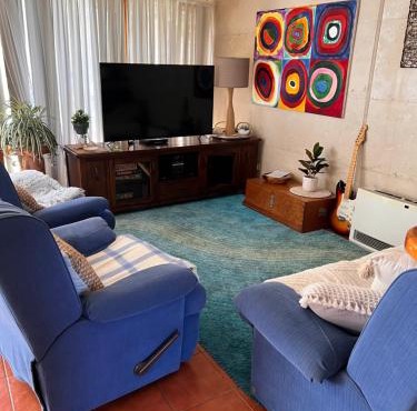 Red Emperor a trendy, modern townhouse in the heart of Esperance