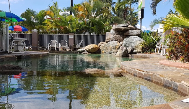 Reef Palms Motel