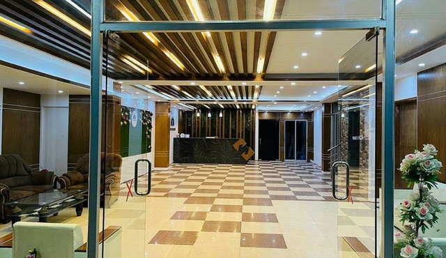 Reem Resort