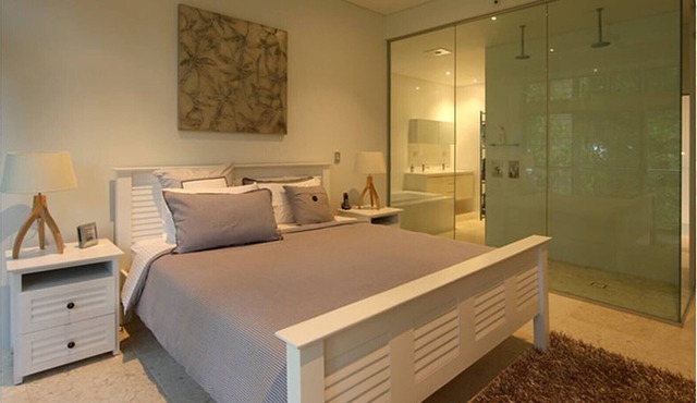 Relax in luxury at Bramston Beach House