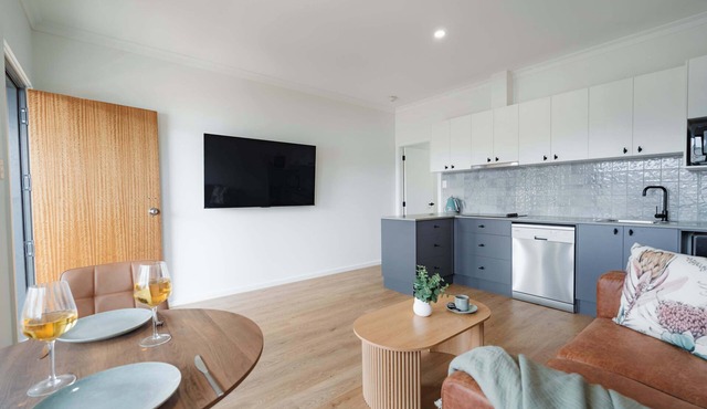 Ropa Premium Suite - Luxe Stay in Dubbo