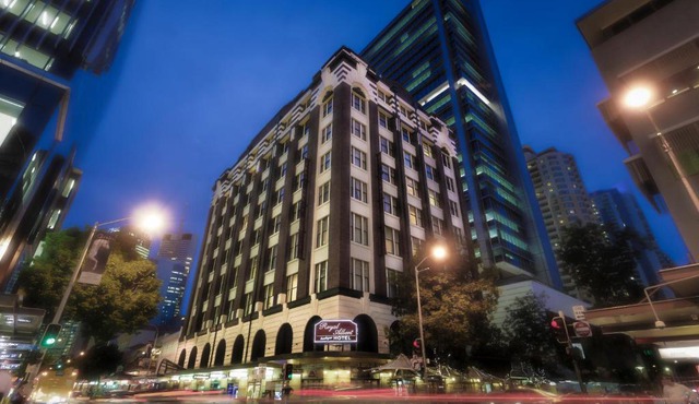 Royal Albert Hotel