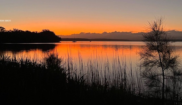 Sanctuary Cottage by Book Jervis Bay - Family Friendly and Affordable