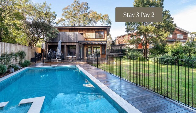 Seasom with pool and spa in beautiful Somers