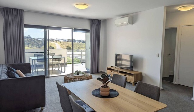 Serenity at Stromlo modern apartment @Wright