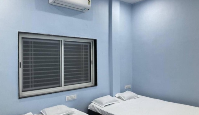 Shiv Guest House
