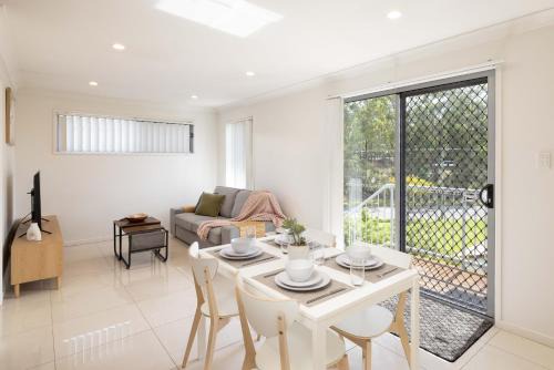 Smart Suites Self Check-in Apartments - Rocklea Station N