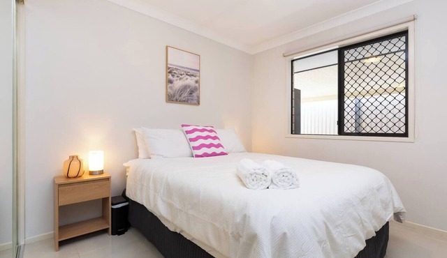 Smart Suites Self Check-in Apartments - 16 Darnley