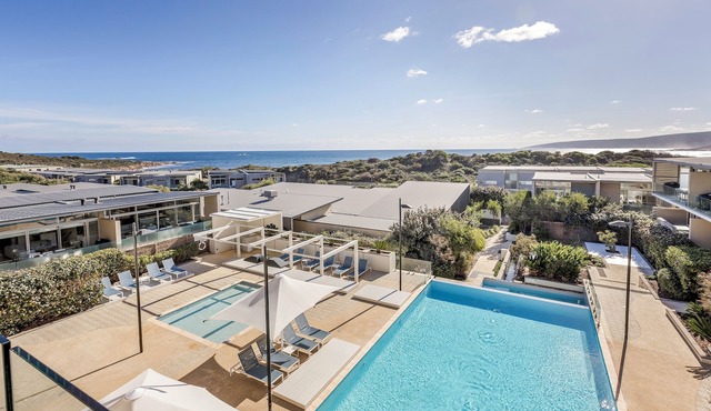Smiths Beach Resort