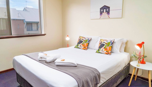 Spacious & Cosy Self-Contained Apartment