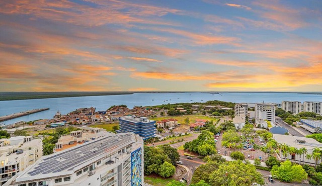 Spectacular Darwin apartment