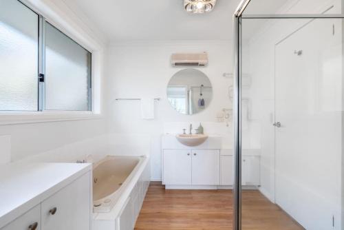Spectacular View, Modern Comfort