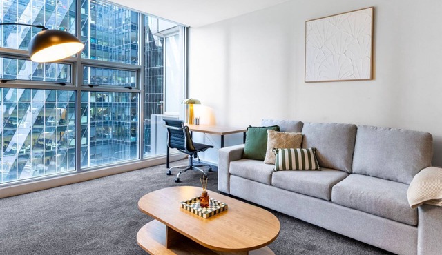 Stay on McCrae - Docklands Delight