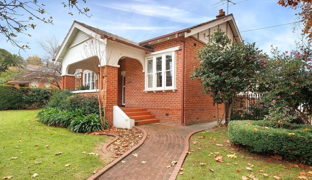 Step Back in Time on Dean - Comfortable, central three bedroom home with lots of charm
