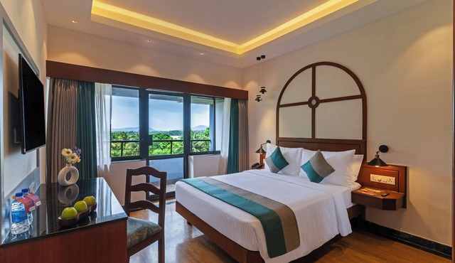 Sterling Karwar in Karwar