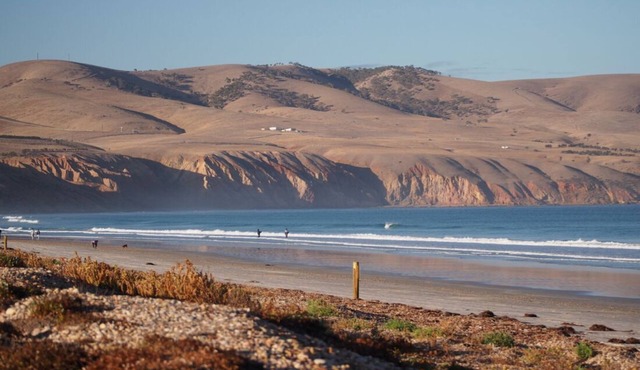 Stone's Throw Beachfront - ideal for couples or perfect for the family