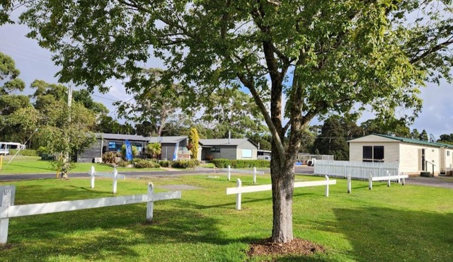 Strahan Beach Tourist Park