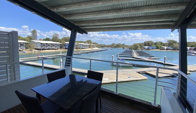 STUDIO APARTMENT – COURAN COVE - THE PERFECT ISLAND ESCAPE AWAITS YOU