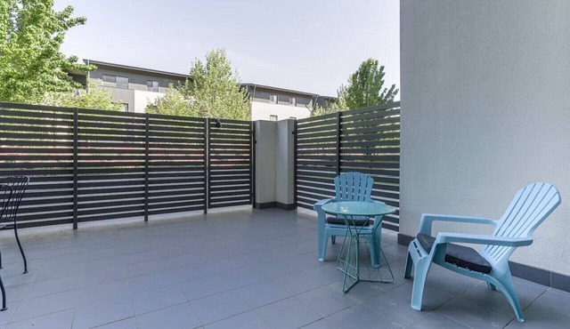 Stylish studio Apt near AIS and GIO Stadium