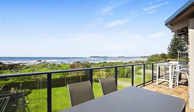 Sunpatch at Tomakin Beach