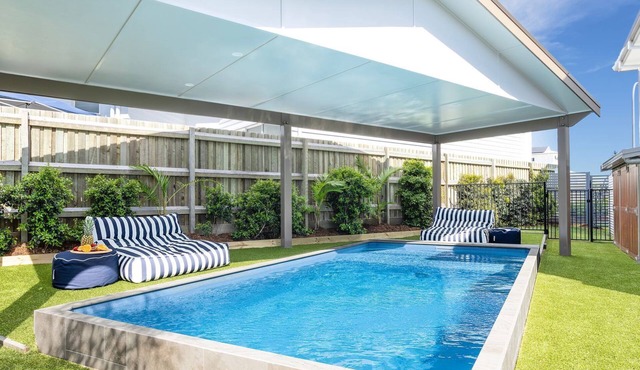 Surf and Dunes - Beachside Living with a Heated Pool & Pet-Friendly