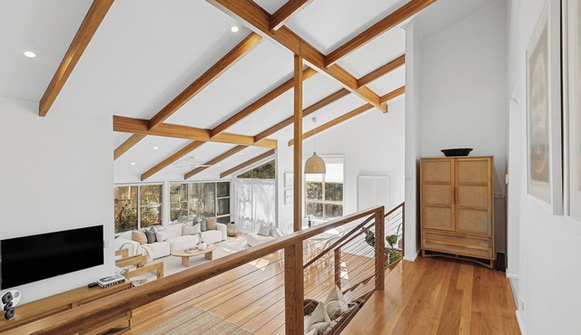 “Surfer's Abode” – minutes to the Beach
