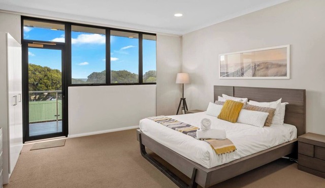 Surfside 3A Vibrant Yallingup Beachfront Living