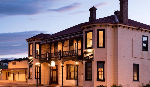 The Exchange Beaconsfield - Offering Heritage Accommodation