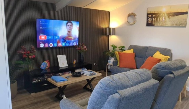 The Flat on Muddy- Welcome to your stylish home away from home!