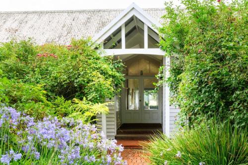The White Shack