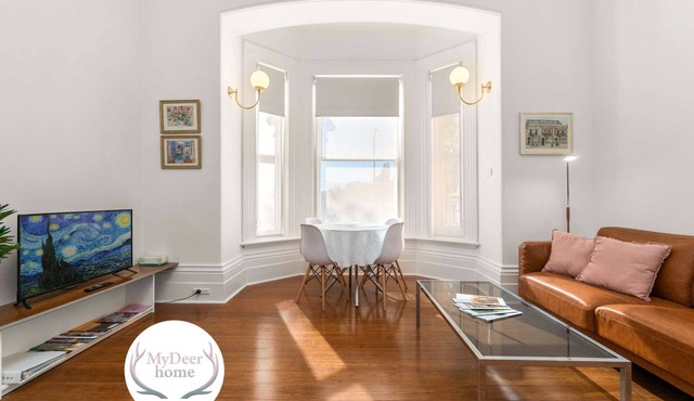 Timeless CBD Sanctuary - 1BR - Heart of Adelaide