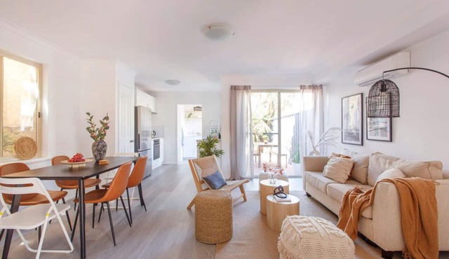 Tranquility - Townhouse close to South Fremantle