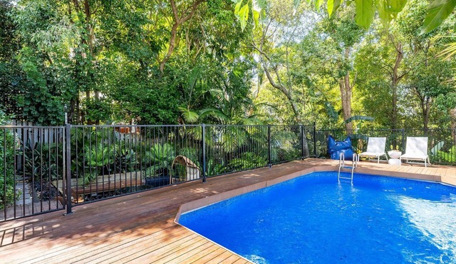 Tropicality - Private family retreat with solar heated pool