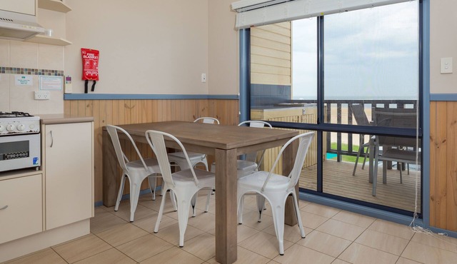 Tuross Beach Cabins & Campsites