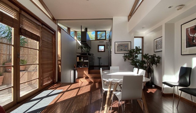 Wahroonga - in Central Carlton