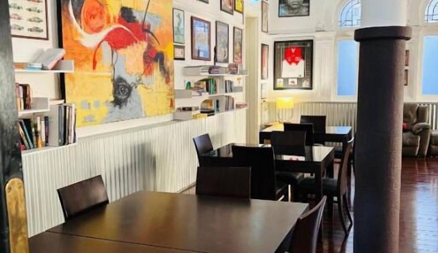 Wallaby Backpackers Hostel Perth - note - Valid passport required to check in