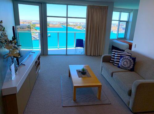 Wallaroo Marina Luxury Apartment
