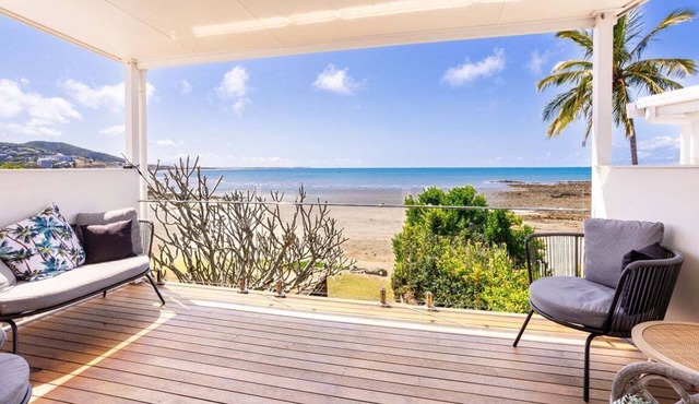Waterfront On Wattle