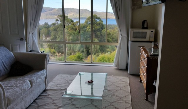 Waterview Gardens B&B