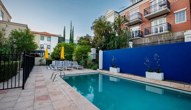 Well-located Northbridge Apartment