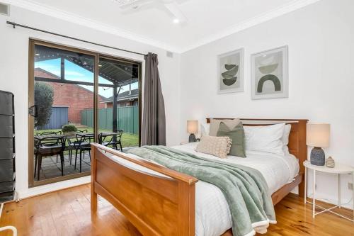 West Beach Hideaway - A Relaxed Coastal Locale