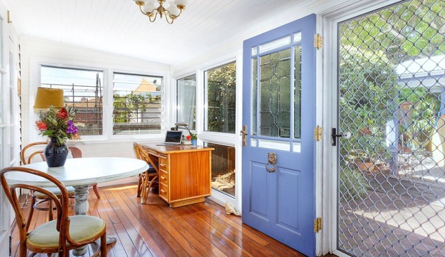 Witt’s Oasis | Two traditional Tea Gardens cottages