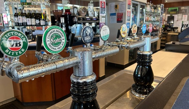 Woolpack Hotel Tumut