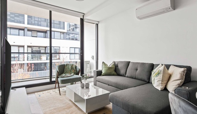 Yarra River 2BR Escape in Abbotsford