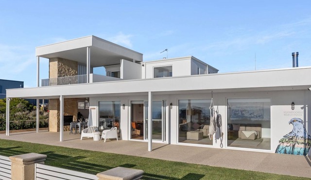 Yoondoordo Beach House