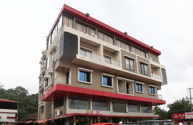 Oyo Hotel Royal 